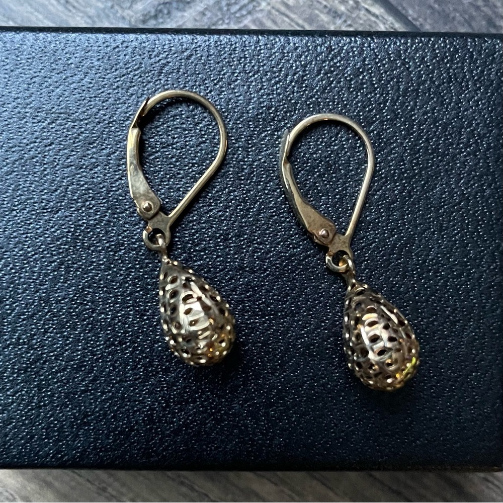 Michael Anthony 10k gold earrings elegant new - Picture 7 of 9